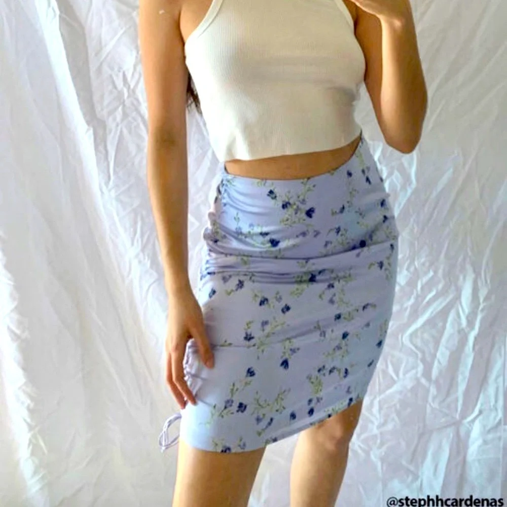 COPY - 💜 NWT F21 Lavender Floral Ruched Satin Mini M